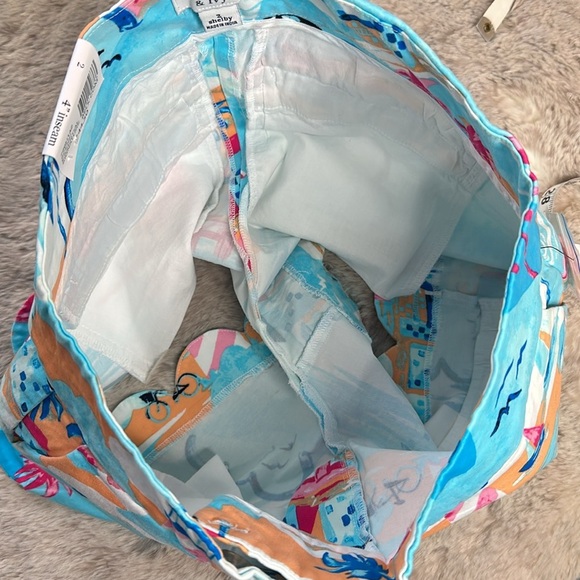 Crown & Ivory | Beach Theme Scalloped Hem Shelby Shorts - Picture 7 of 8